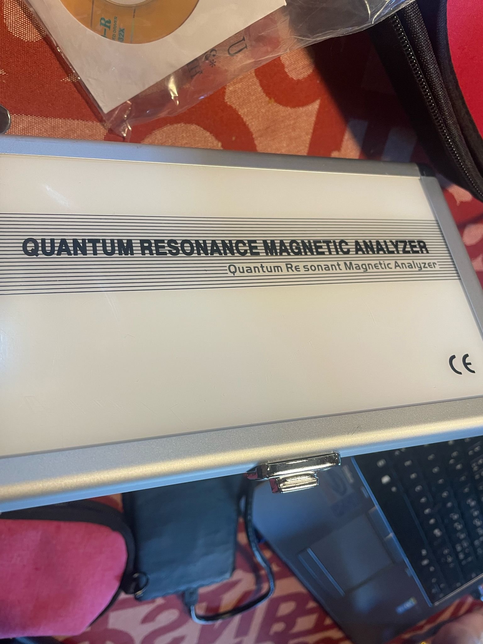 Analizador cuántico de resonancia magnética