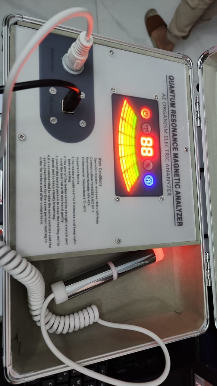 14 de abril 2025 – Arabia Saudita Ahmed Shokry Descarga de controlador para Quantum Analyzer