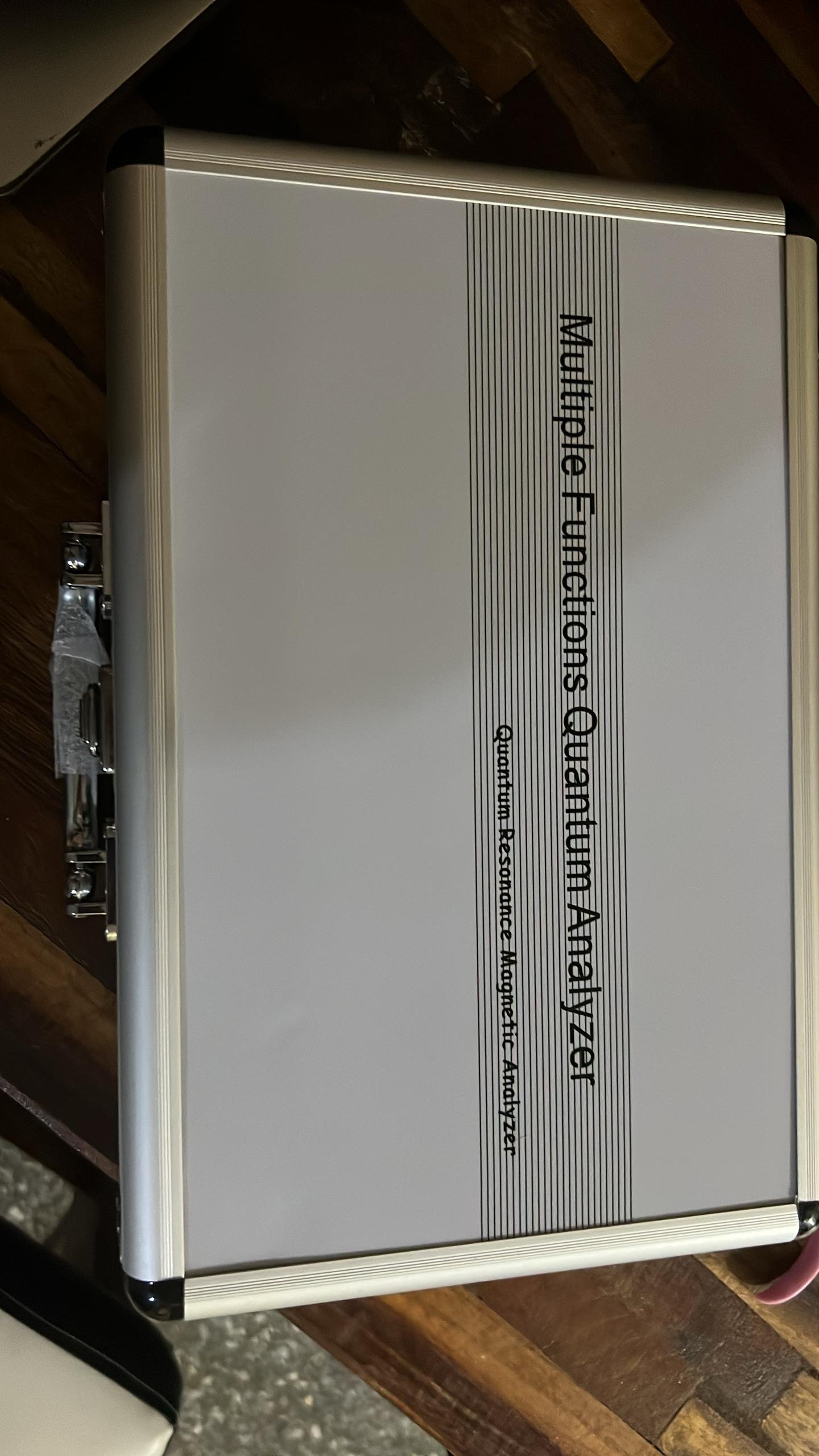 2025-5-30 Venezuela Eduardo – Descarga del software Quantum Therapy Analyzer