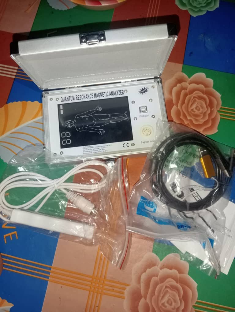 Nigeria OpraAngel - Descarga de software Quantum Analyzer para Win11